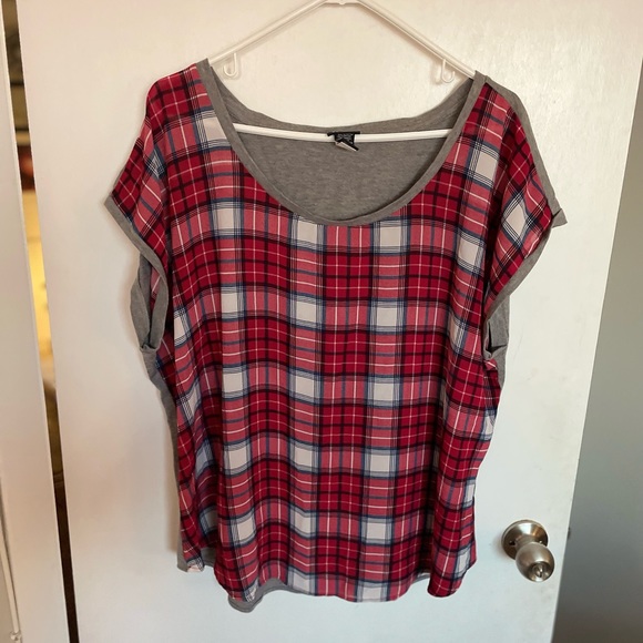 Torrid Plaid Lightweight Top - Size 1X - Picture 3 of 11